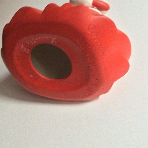 Laurette B Ceramique de Gravelbourg Holland Mold ceramic figurine girl red dress - Picture 11 of 15